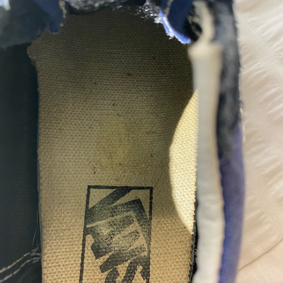 Child size 8 Blue Vans. In good used condition. - Picture 7 of 8